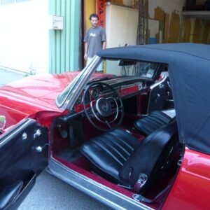 sellerie cuir automobile, capote cabriolet, véhicule de collection